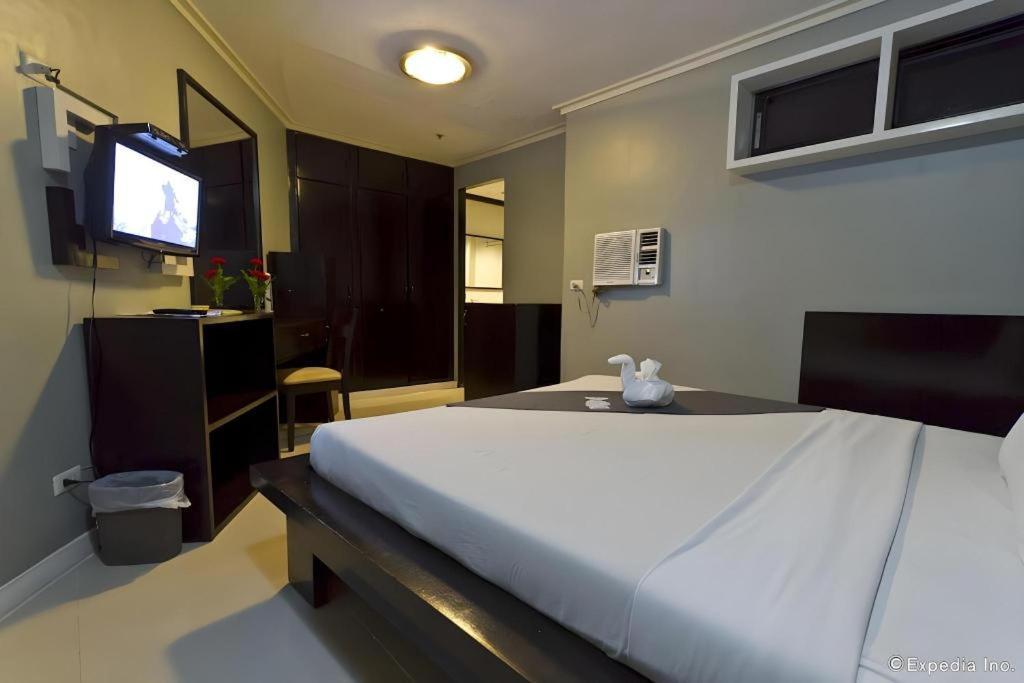 Richmond Plaza Hotel Tabok Exterior photo