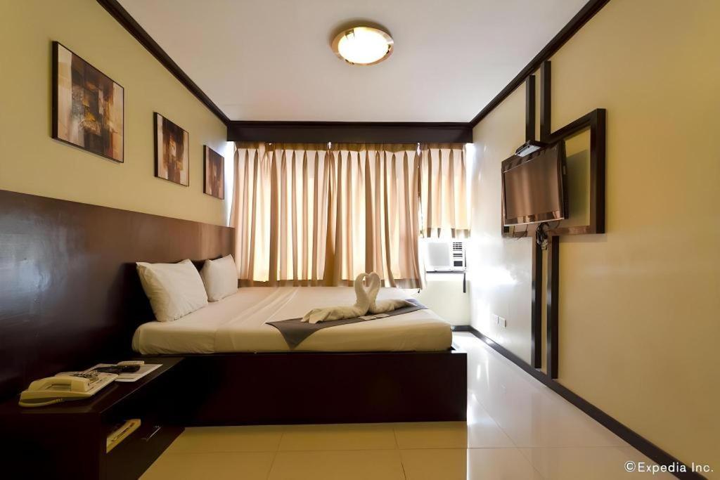 Richmond Plaza Hotel Tabok Exterior photo