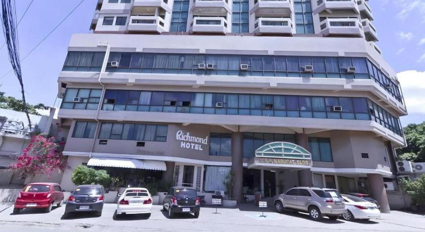 Richmond Plaza Hotel Tabok Exterior photo